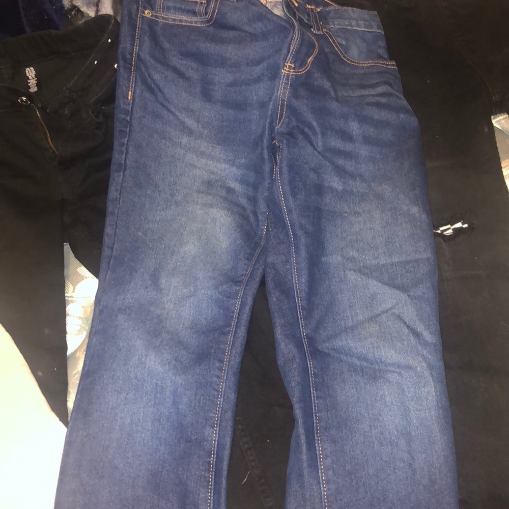 Very nice old navy boy jeans